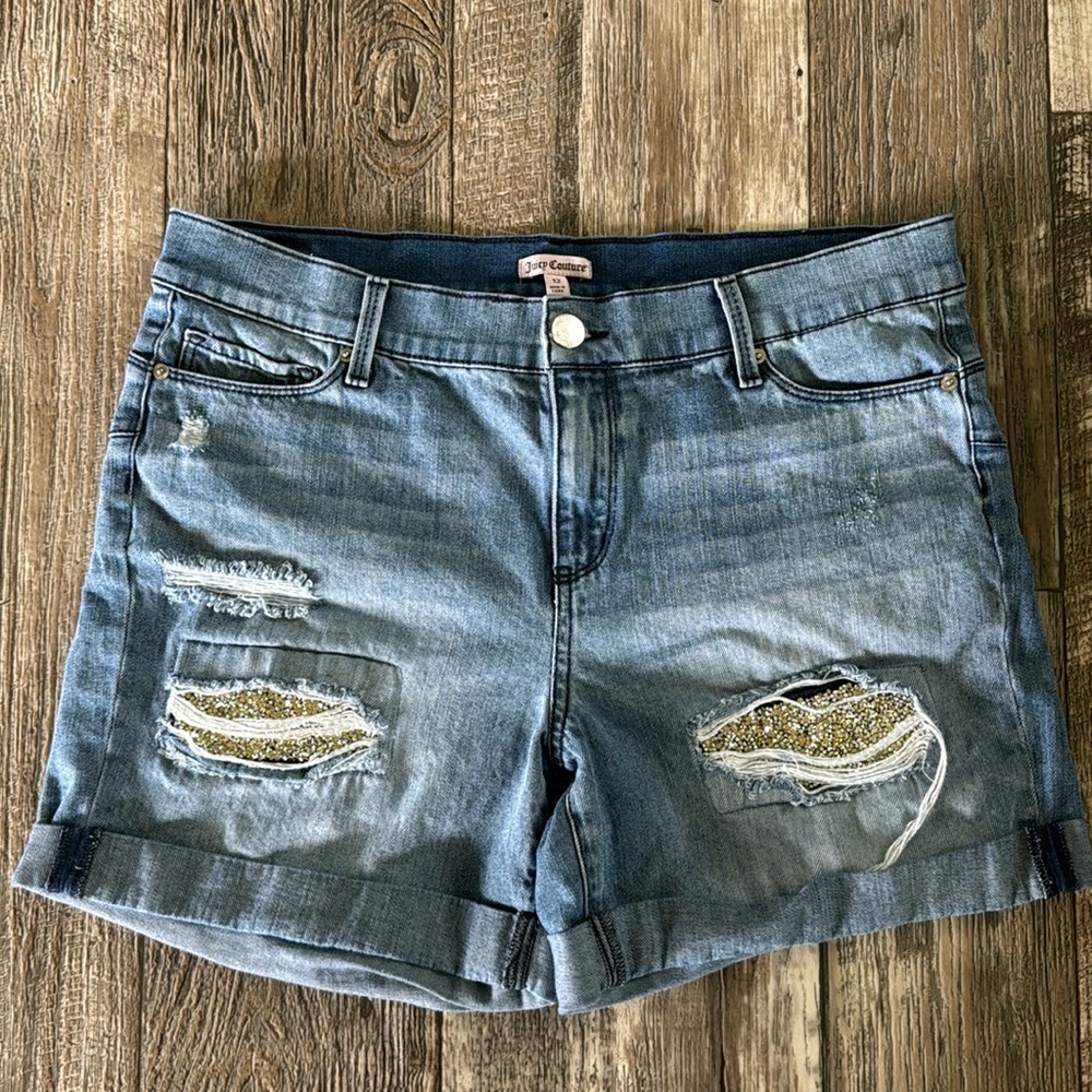 Juicy Couture Beautiful Shorts, Size 12